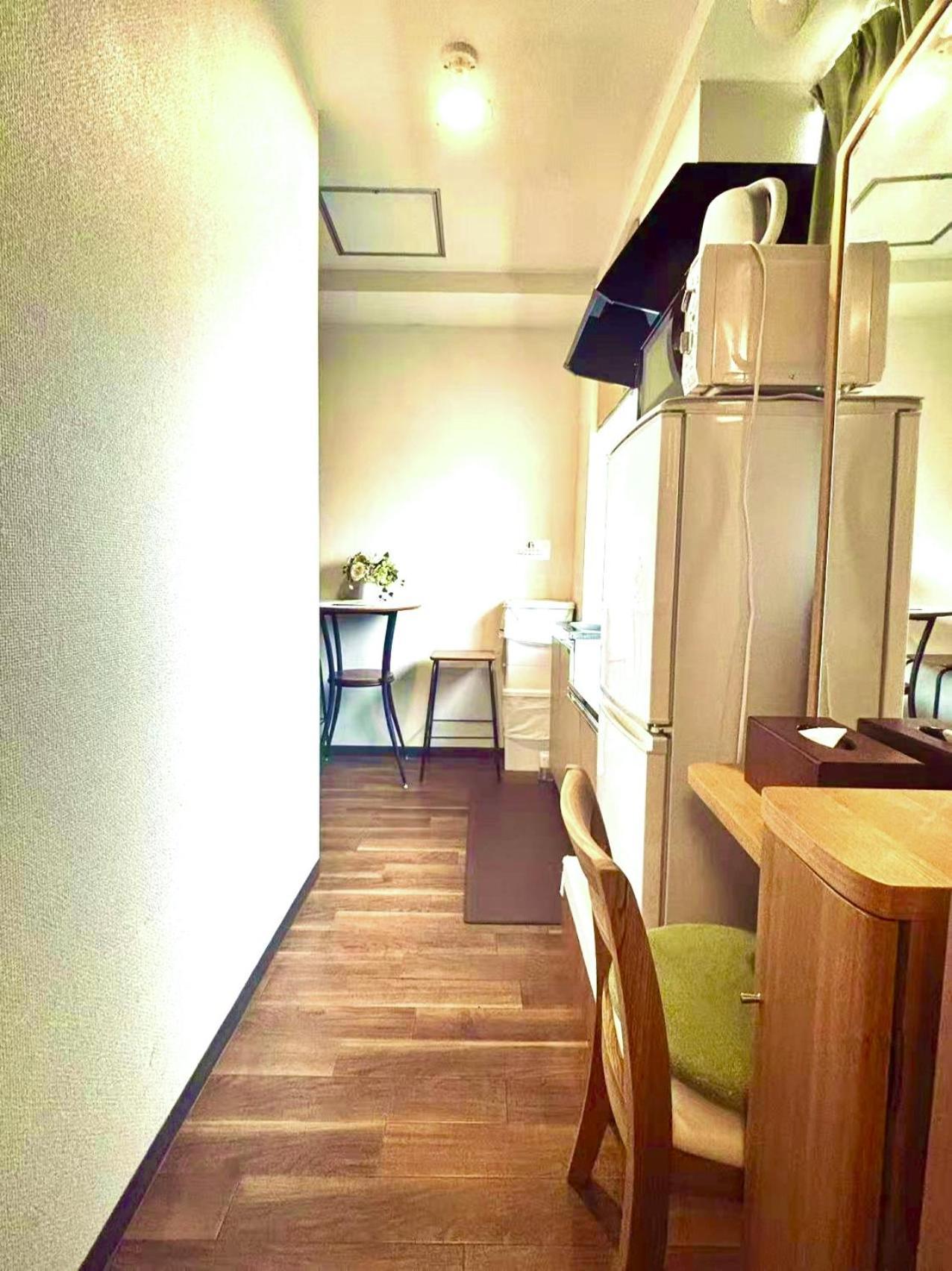 Sun Apartment *